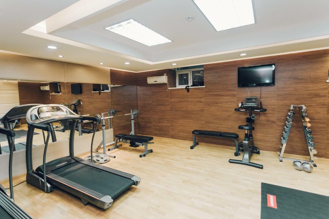 Soluxe Hotel אלמטי מראה חיצוני תמונה